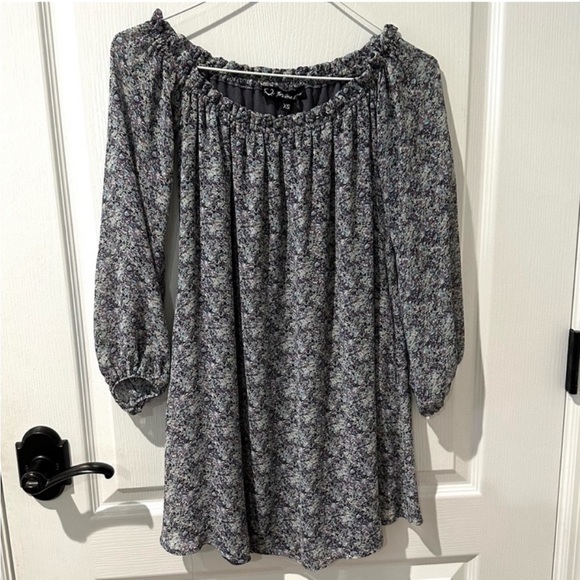 FOR LOVE and LEMONS Precioso
Multicolored Floral Print Off Shoulder Mini Dress - Picture 7 of 10